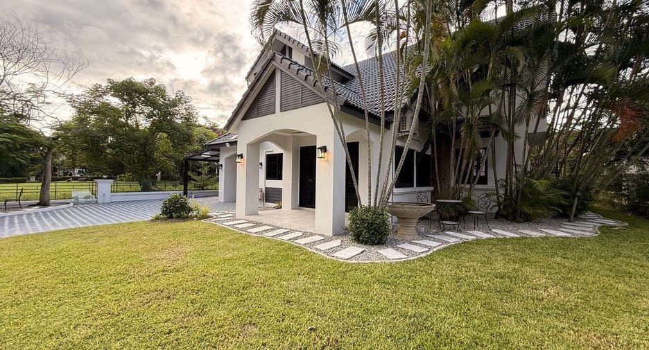 For rent 4 bedrooms house in Mae Rim, Chiang Mai