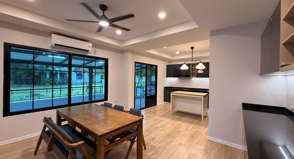 For rent 4 bedrooms house in Mae Rim, Chiang Mai