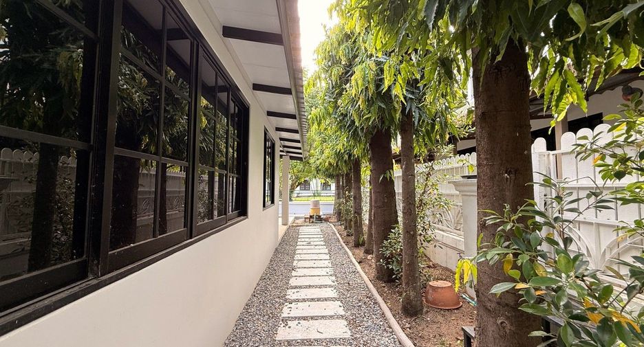 For rent 4 bedrooms house in Mae Rim, Chiang Mai