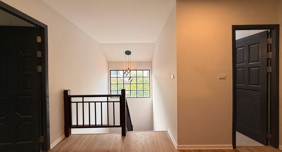 For rent 4 bedrooms house in Mae Rim, Chiang Mai