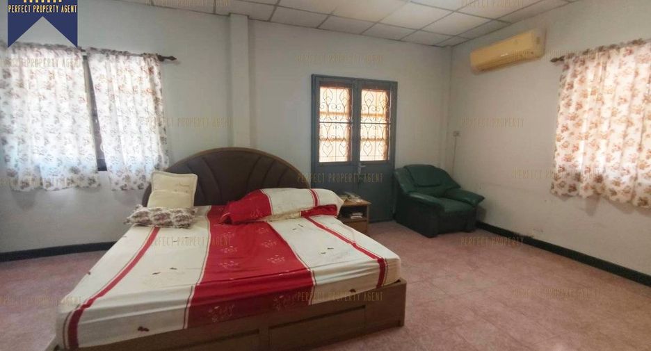 For sale 3 bedrooms house in Bang Bo, Samut Prakan