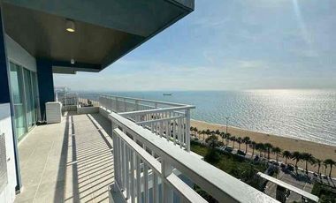 For rent 3 bedrooms condo 