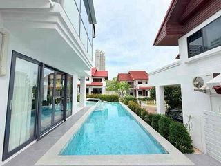 Villa en alquiler de 4 habitaciones en Na Jomtien, Pattaya