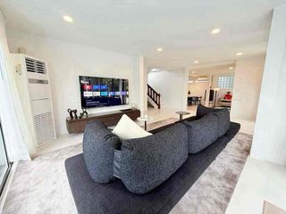 Villa en alquiler de 4 habitaciones en Na Jomtien, Pattaya