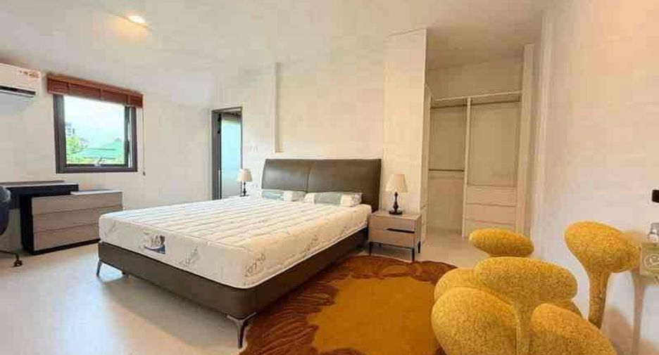 Villa en alquiler de 4 habitaciones en Na Jomtien, Pattaya