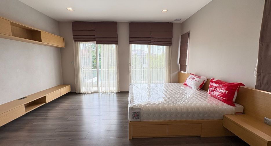 For rent 4 bedrooms house in Bang Phli, Samut Prakan