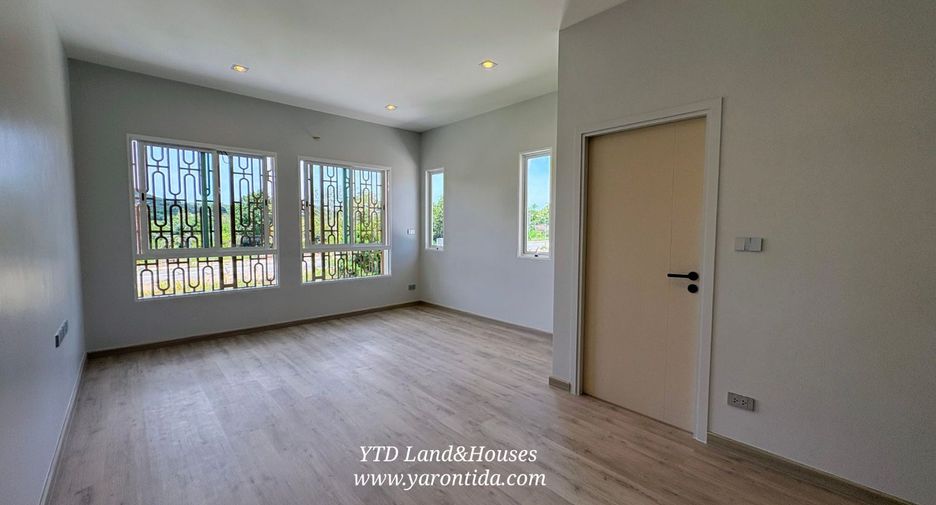 Haus zum Kauf mit 4 Zimmer in East Pattaya, Pattaya