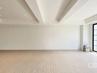Продажа 5 спальни дом в Щаттхана, Бангкок