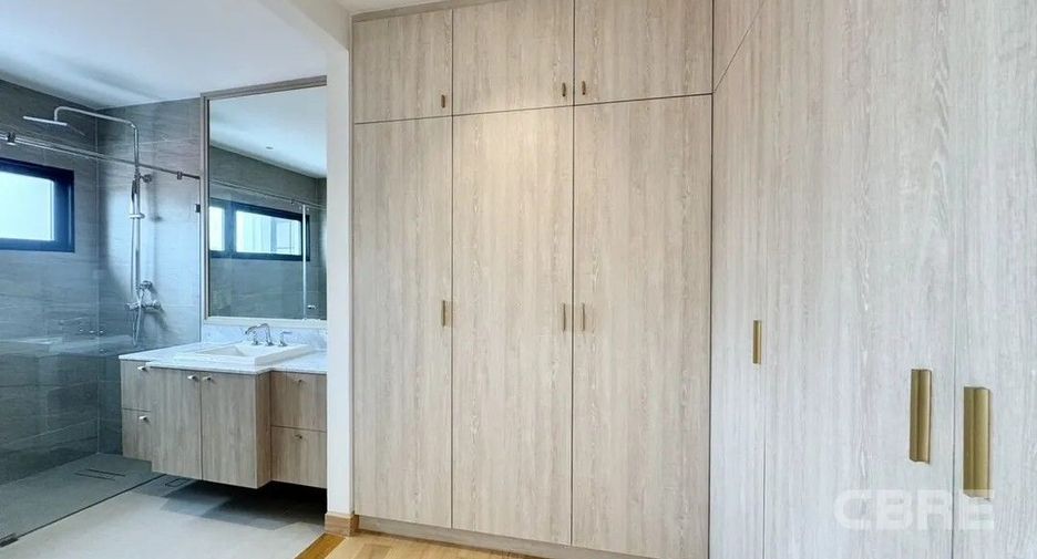 Продажа 5 спальни дом в Щаттхана, Бангкок