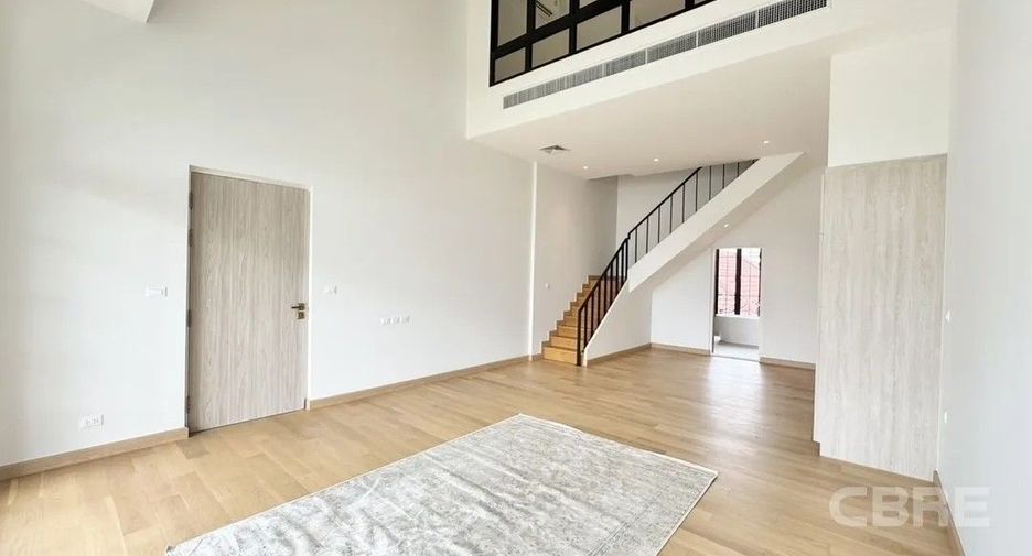 Продажа 5 спальни дом в Щаттхана, Бангкок