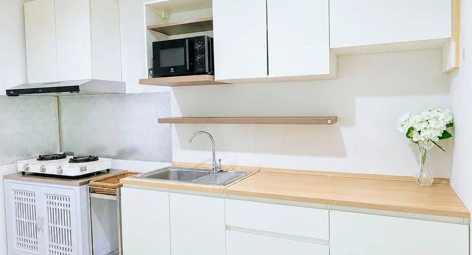 For rent 3 bedrooms house in Saraphi, Chiang Mai