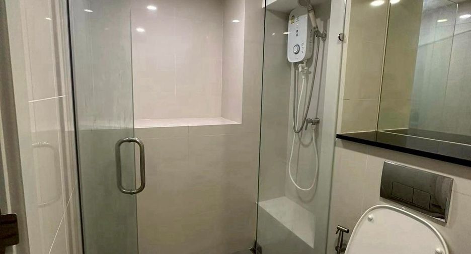 Wohnung zur Miete und zum Kauf mit 1 Zimmer in Sathon, Bangkok