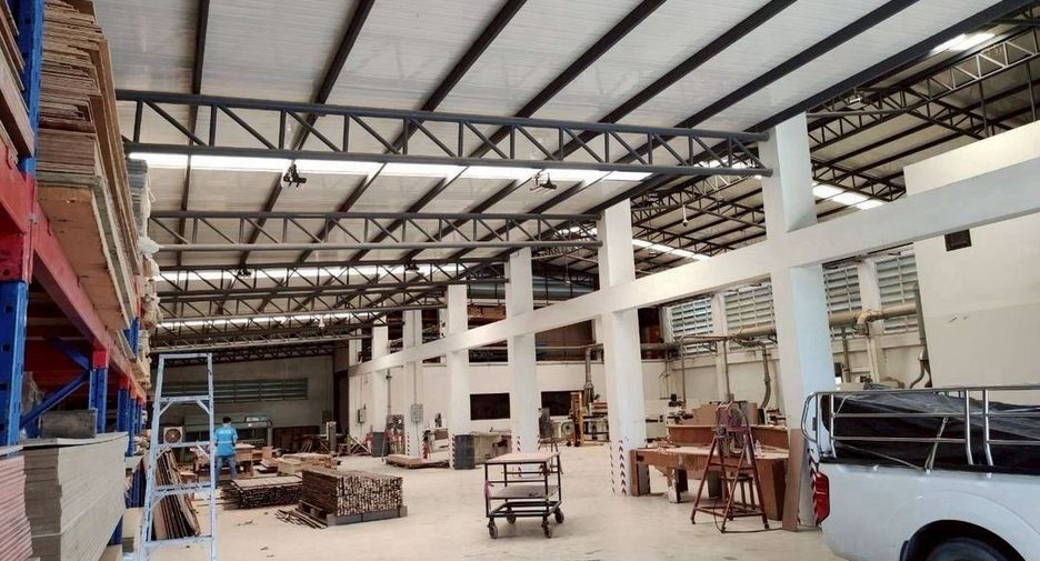 For sale warehouse in Lat Krabang, Bangkok