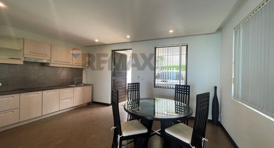 For sale 2 bedrooms townhouse in Ko Samui, Surat Thani