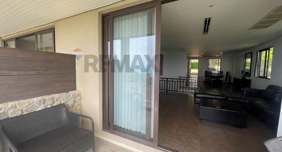 For sale 2 bedrooms townhouse in Ko Samui, Surat Thani