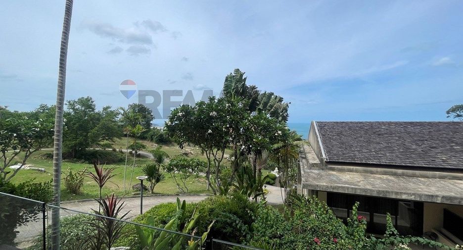 For sale 2 bedrooms townhouse in Ko Samui, Surat Thani