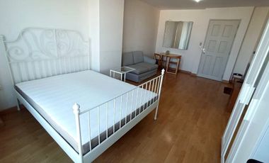 For rent studio condo in Huai Khwang, Bangkok