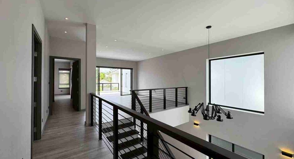 For sale 4 bedrooms villa in Hang Dong, Chiang Mai