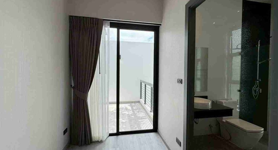 For sale 4 bedrooms villa in Hang Dong, Chiang Mai