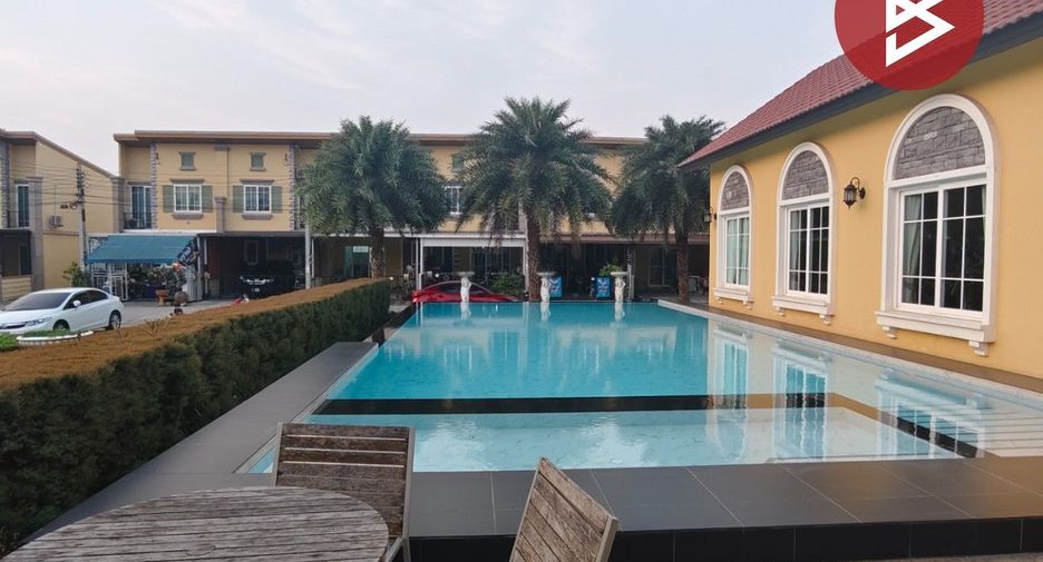Casa adosada en venta de 3 habitaciones en Nong Khaem, Bangkok