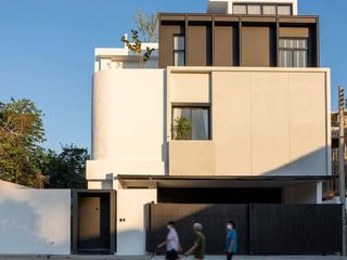 For Rent 4 Bedroom Villa In Mueang Chiang Mai