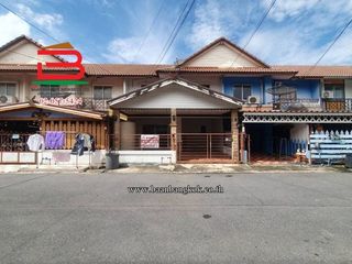 Продажа 3 спальни таунхаус в Mueang Chachoengsao, Чаченгсау
