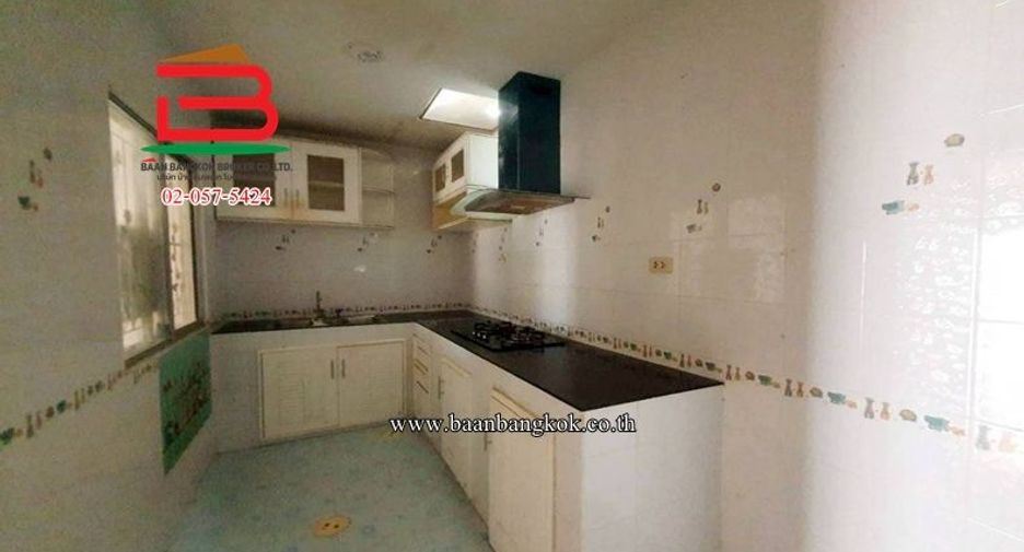 Продажа 3 спальни таунхаус в Mueang Chachoengsao, Чаченгсау