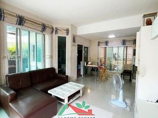 For sale 3 bedrooms house in Mueang Nonthaburi, Nonthaburi