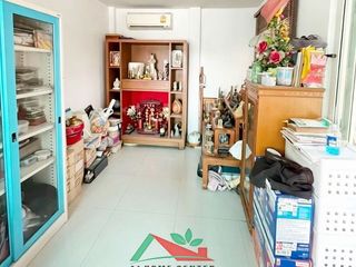 For sale 3 bedrooms house in Mueang Nonthaburi, Nonthaburi