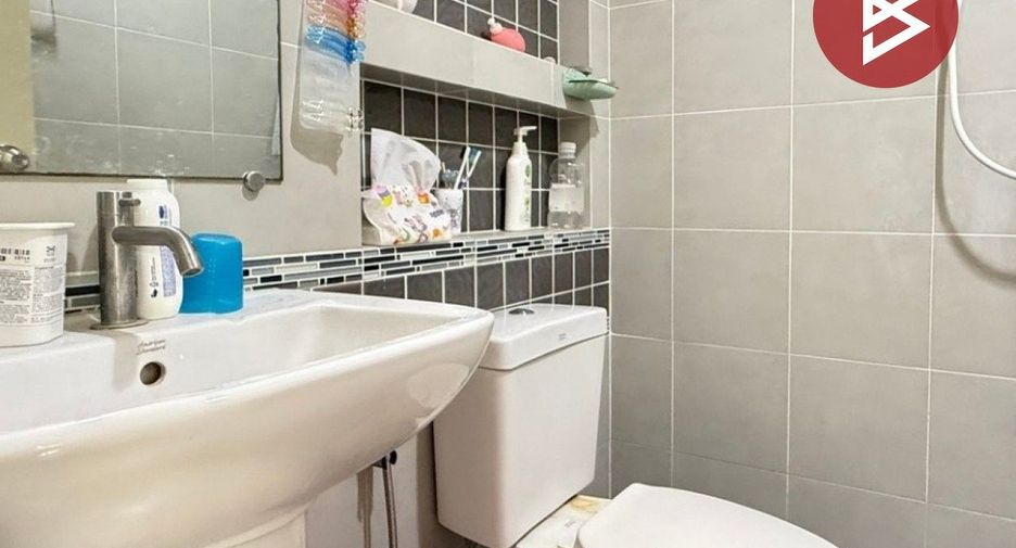 For sale 4 bedrooms house in Bang Bua Thong, Nonthaburi