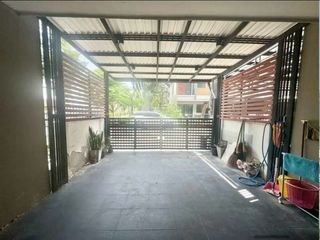 For sale 3 bedrooms townhouse in Bang Khae, Bangkok