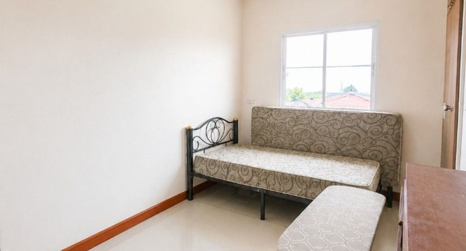 For sale 3 bedrooms house in Krathum Baen, Samut Sakhon