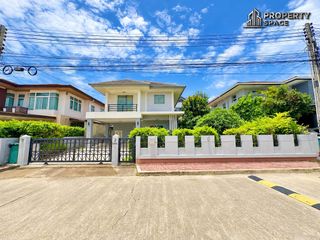 À louer 3 chambres maison à Bang Lamung, Chonburi