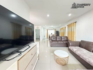 À louer 3 chambres maison à Bang Lamung, Chonburi