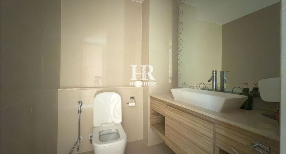 For rent 2 bedrooms condo in Bang Lamung, Chonburi