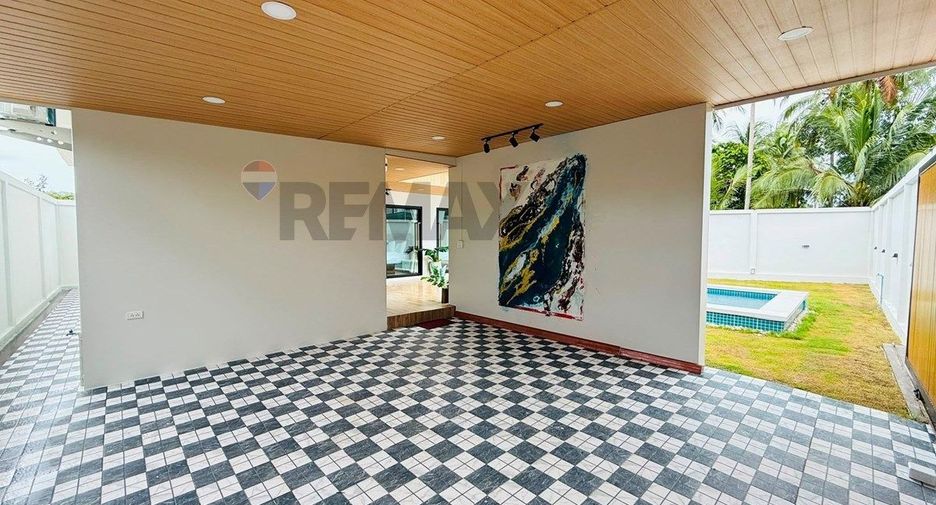 For sale 2 bedrooms villa in Ko Samui, Surat Thani