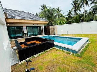For sale 2 bedrooms villa in Ko Samui, Surat Thani