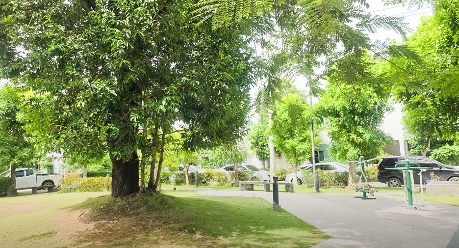 For sale 3 bedrooms townhouse in Bang Bua Thong, Nonthaburi