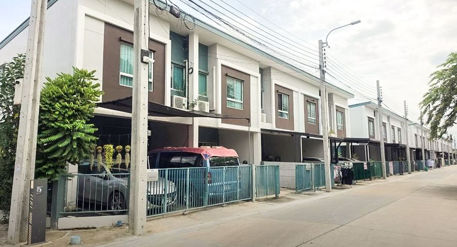 For sale 3 bedrooms townhouse in Bang Bua Thong, Nonthaburi