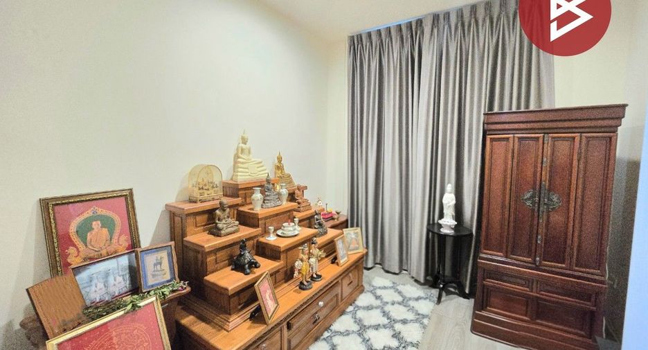 For sale 4 bedrooms townhouse in Phra Samut Chedi, Samut Prakan