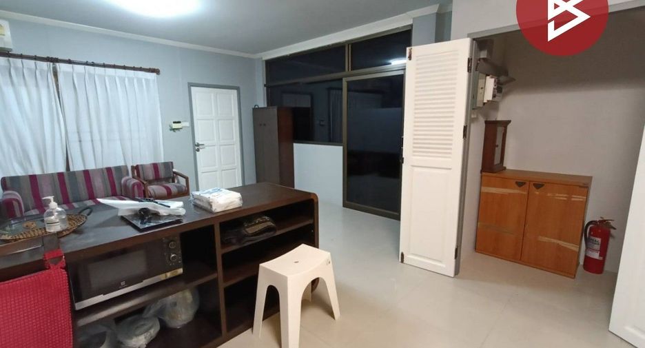 For sale 2 bedrooms townhouse in Thung Khru, Bangkok