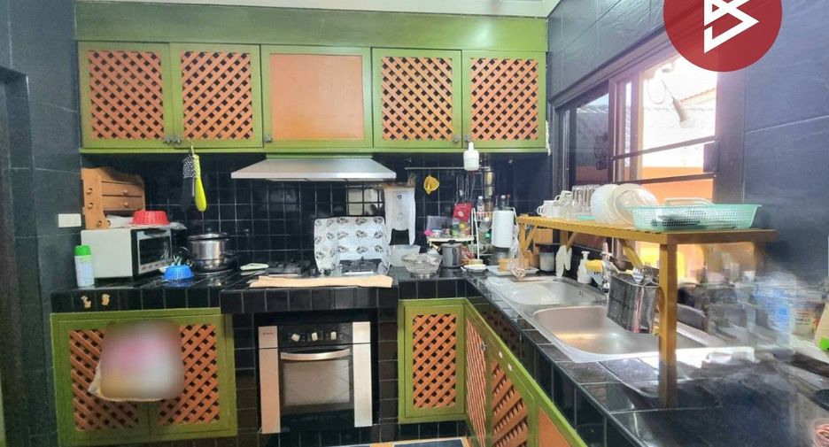 For sale 2 bedrooms townhouse in Thung Khru, Bangkok