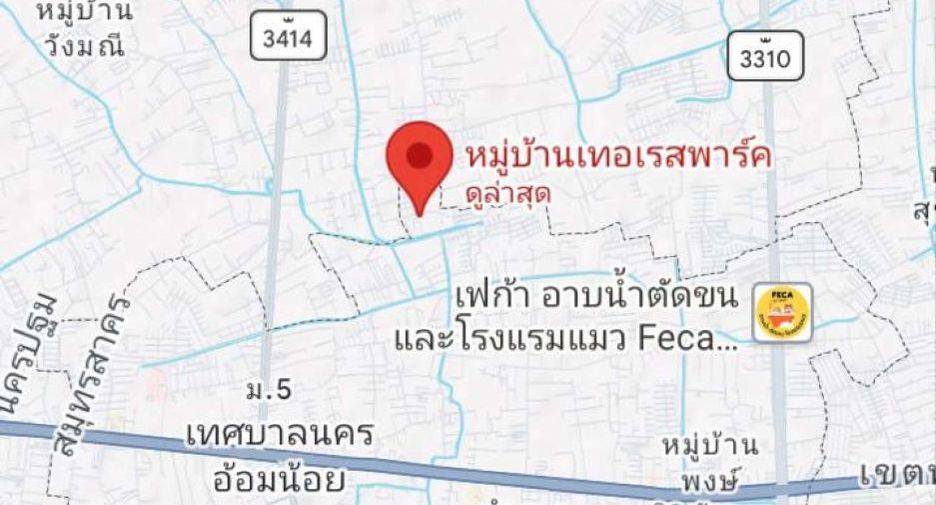 For sale 4 bedrooms townhouse in Krathum Baen, Samut Sakhon