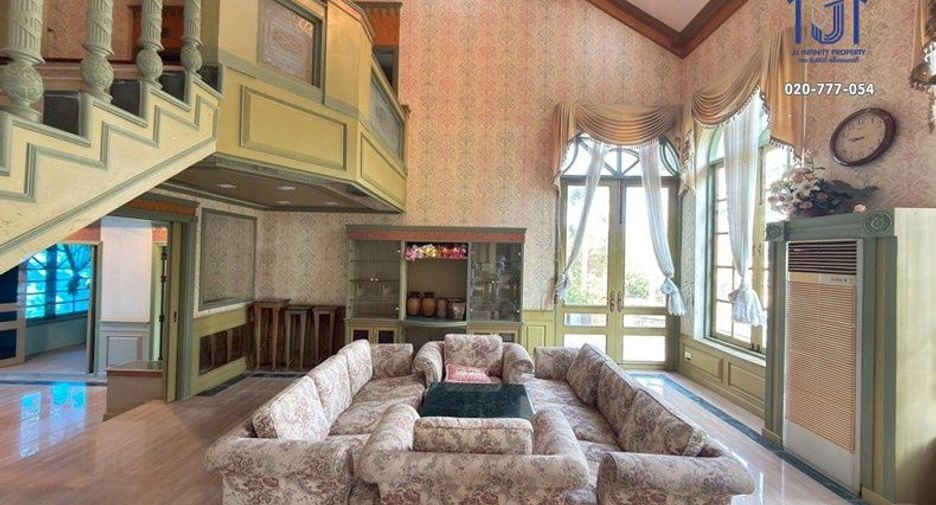 For sale 5 bedrooms house in Min Buri, Bangkok