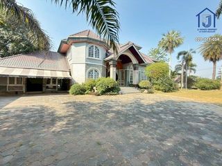 For sale 5 bedrooms house in Min Buri, Bangkok