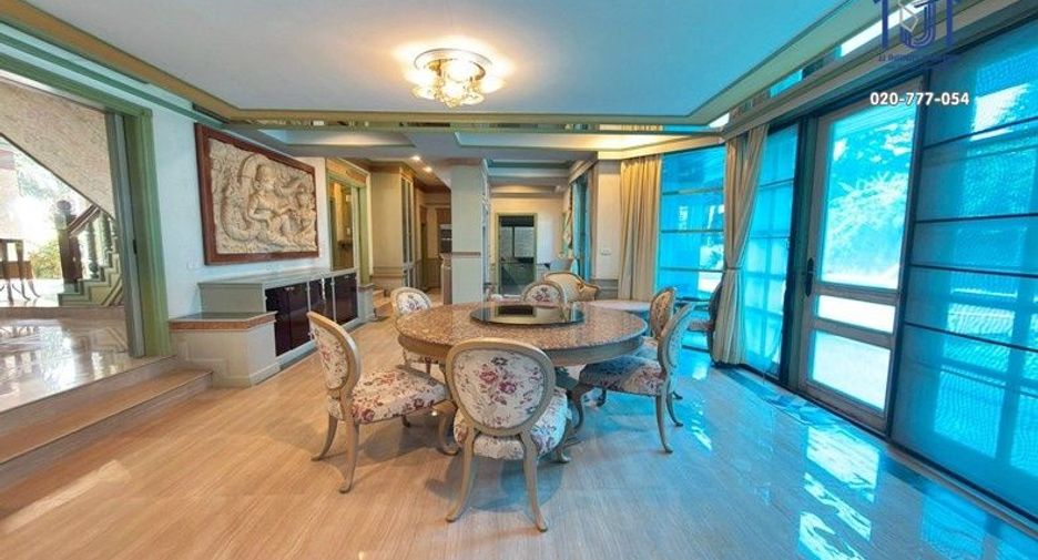 For sale 5 bedrooms house in Min Buri, Bangkok
