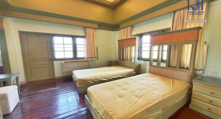 For sale 5 bedrooms house in Min Buri, Bangkok