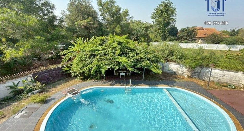 For sale 5 bedrooms house in Min Buri, Bangkok
