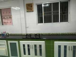 For sale 3 bedrooms townhouse in Mueang Phitsanulok, Phitsanulok