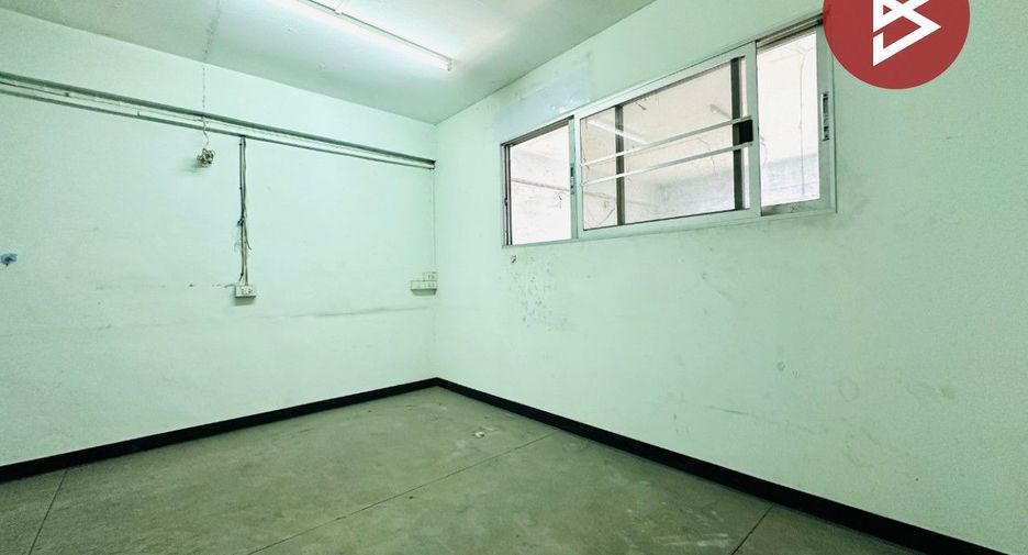 For sale 4 bedrooms retail Space in Bang Khun Thian, Bangkok